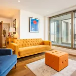 The Escape @ Ryedale House Apartment