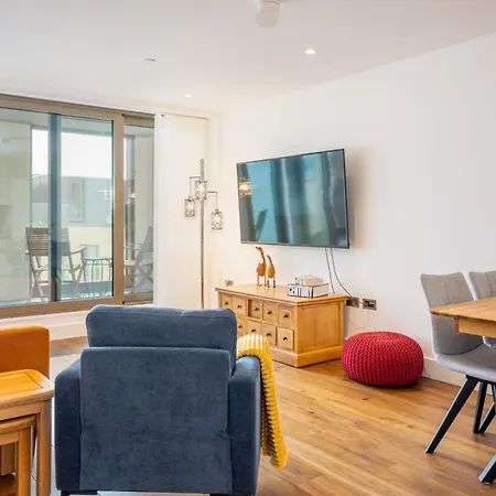 The Escape @ Ryedale House Apartment